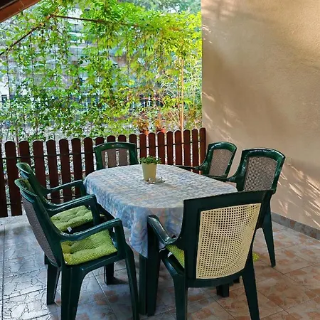 Διαμέρισμα Todorovic Vinci